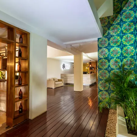 Hotel The Palm (Adults Only)